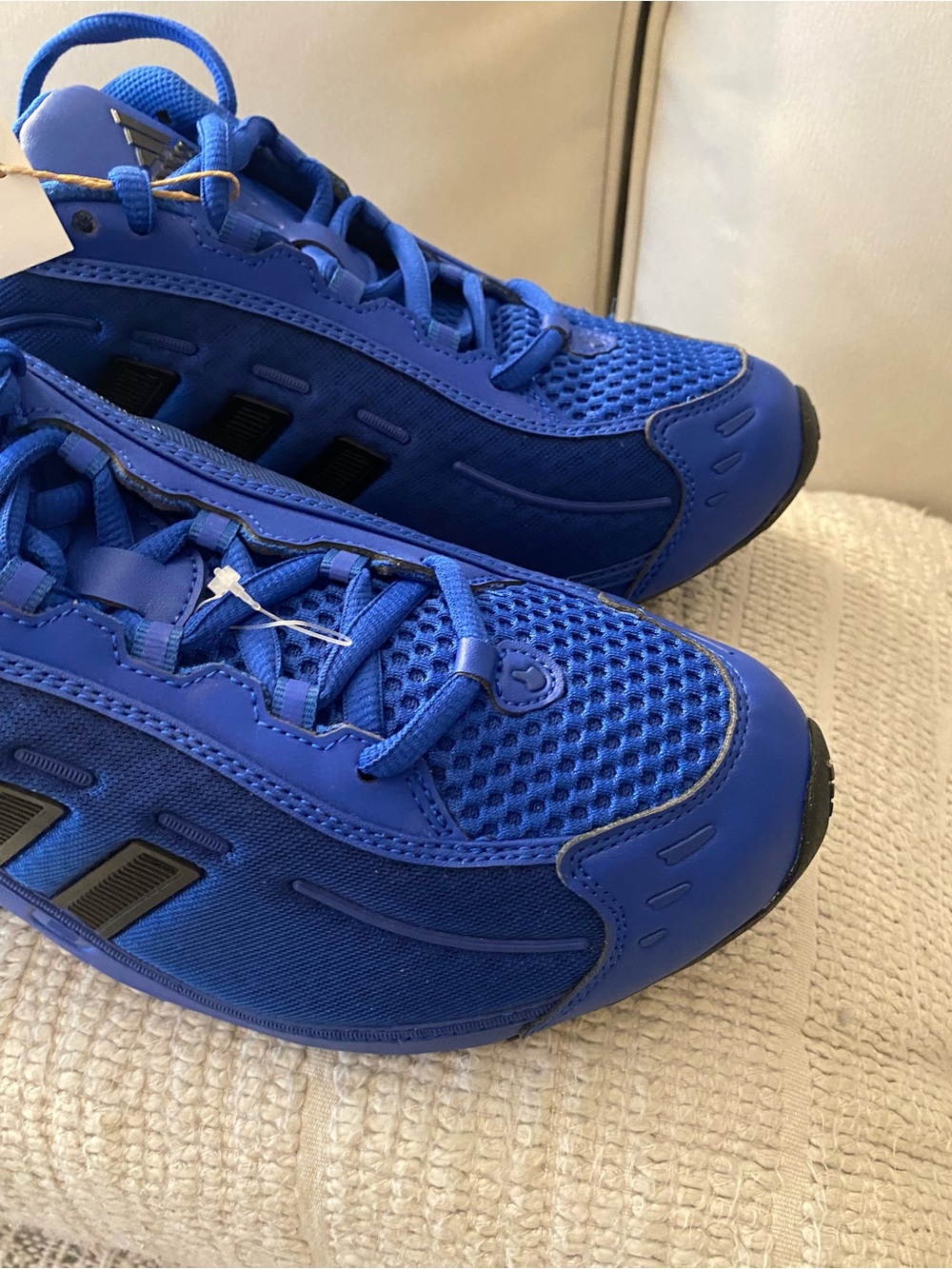 New Men's Adidas Megaride O1 Casual Training Shoes Blue Black JR3672 - Picture 3 of 8